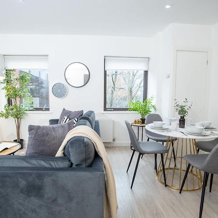 Pembroke House Apartments Exeter For Families Business Relocation Free Parking Luaran gambar