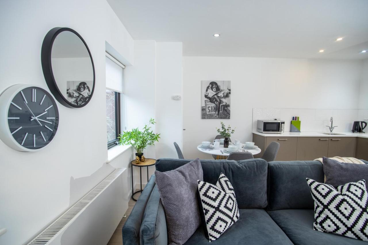 Pembroke House Apartments Exeter For Families Business Relocation Free Parking Luaran gambar