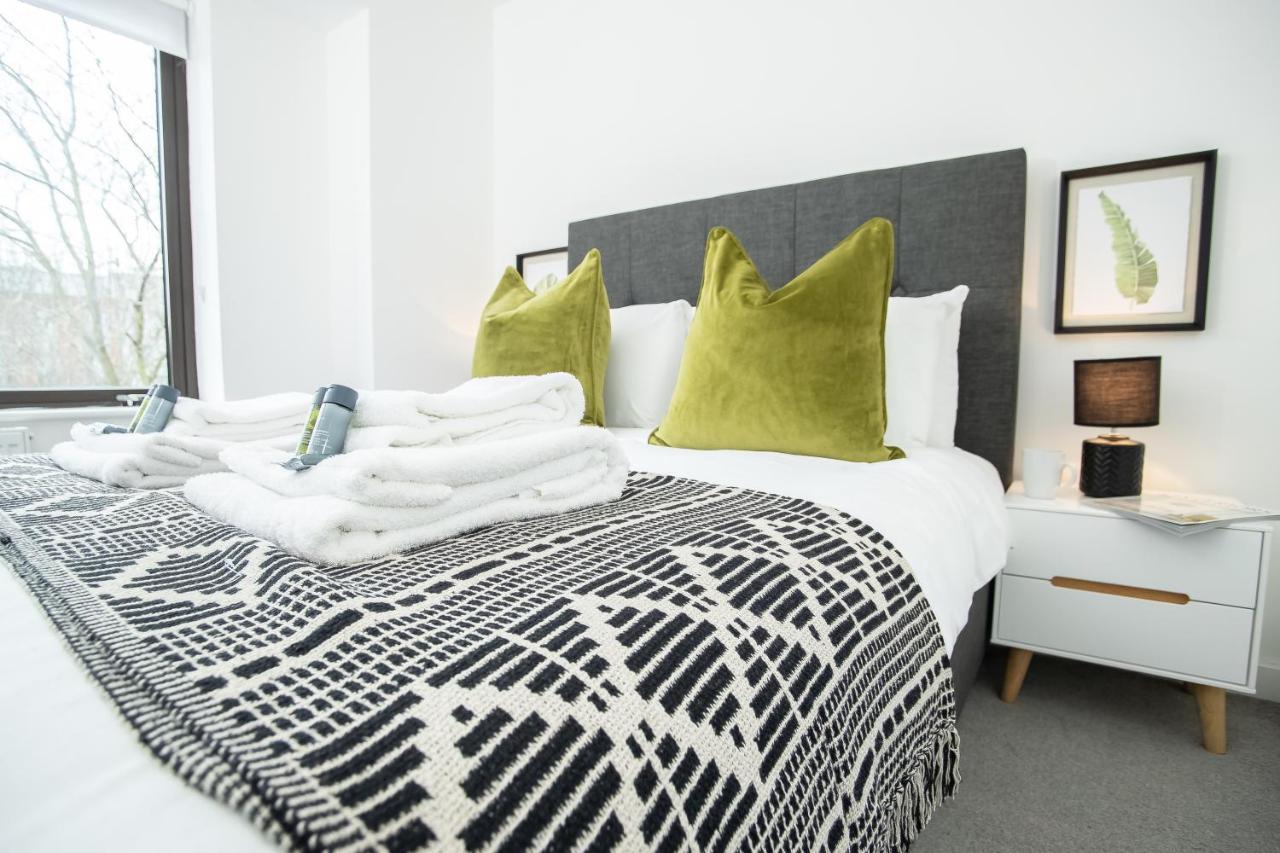 Pembroke House Apartments Exeter For Families Business Relocation Free Parking Luaran gambar