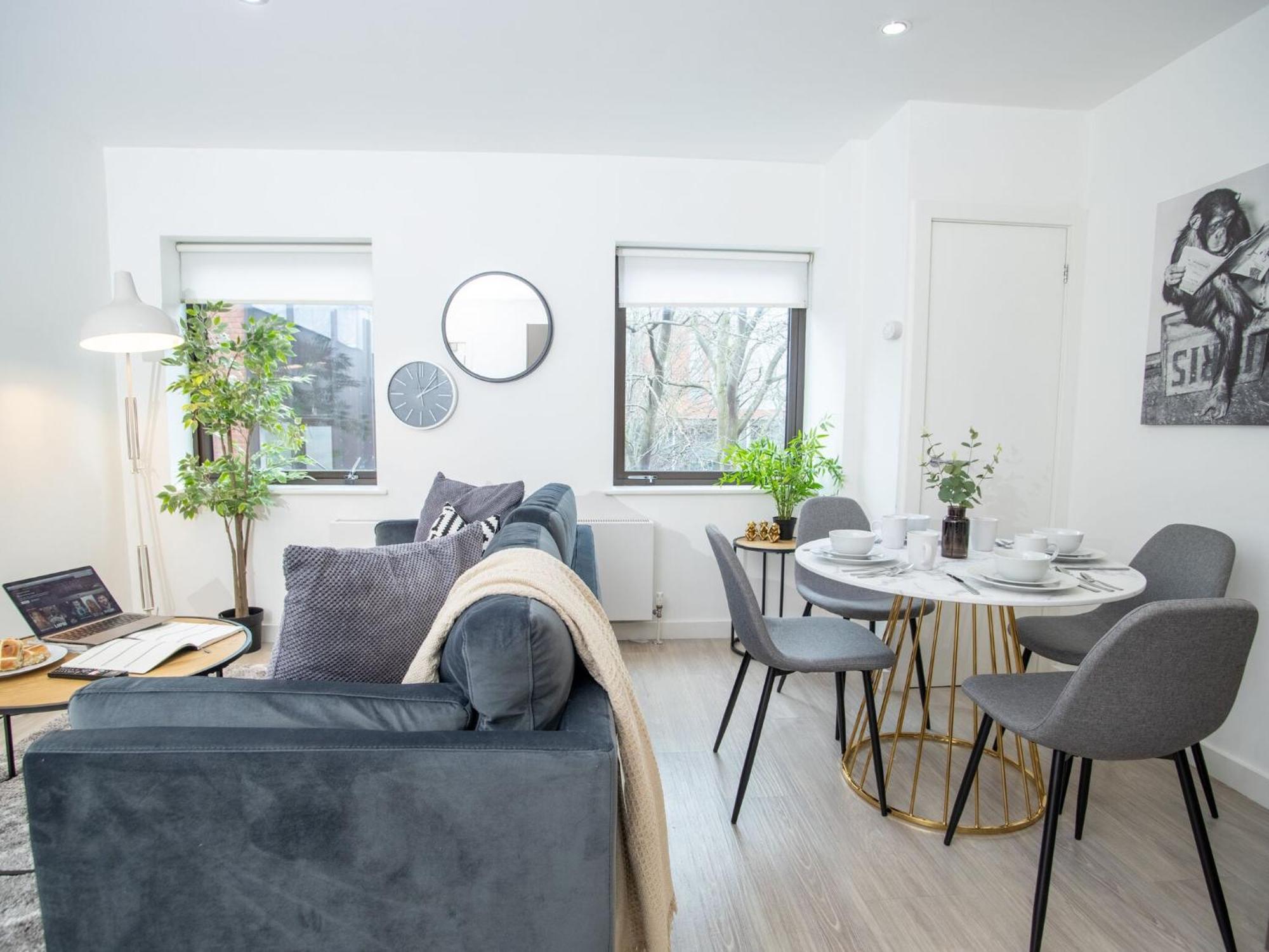 Pembroke House Apartments Exeter For Families Business Relocation Free Parking Luaran gambar