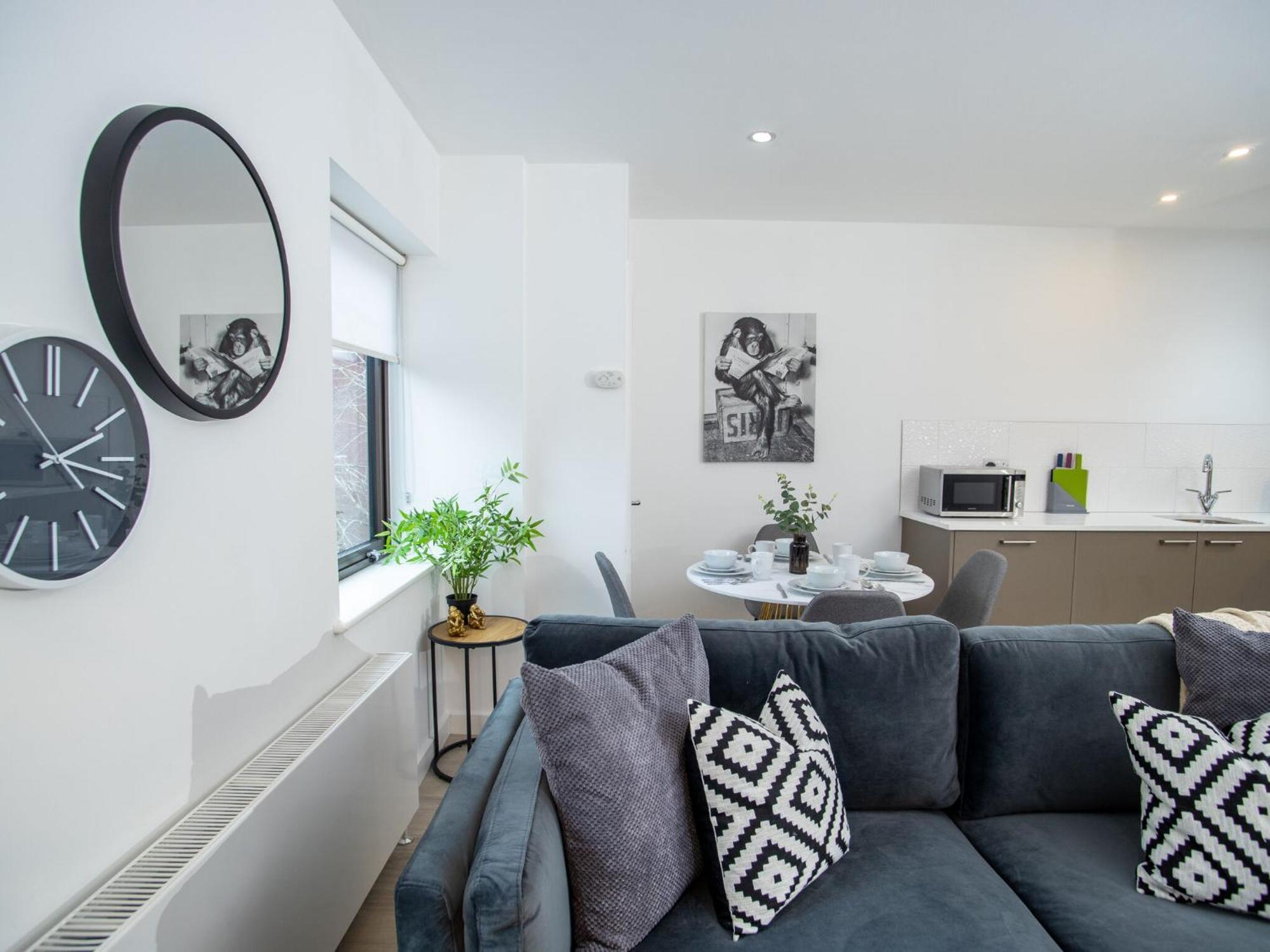 Pembroke House Apartments Exeter For Families Business Relocation Free Parking Luaran gambar